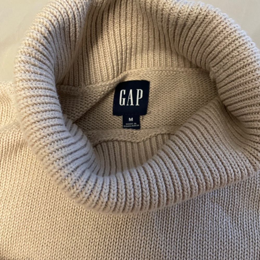 Oversized turtleneck sweater